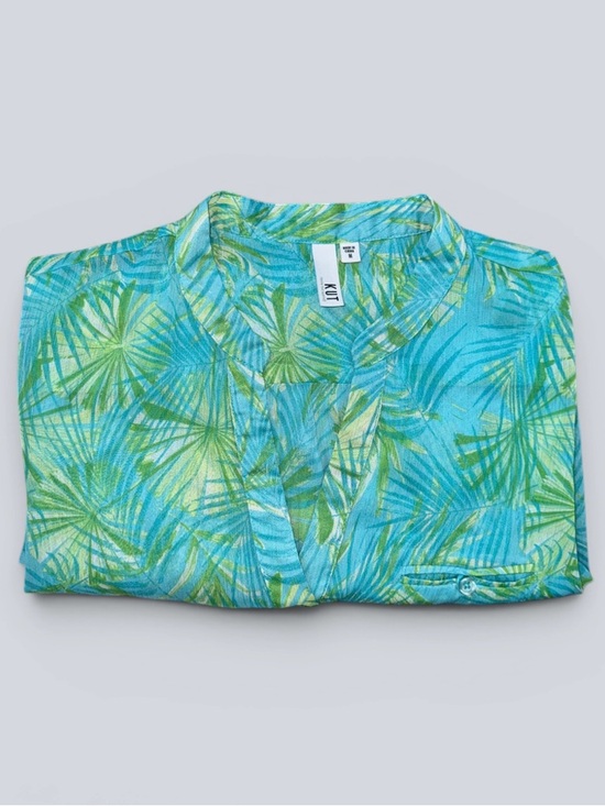 Kut from the Kloth Tops - Kut From The Kloth Tropical Print Button Down Blouse